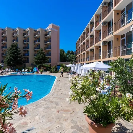 Riva - Hotel