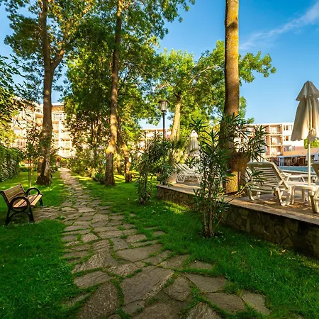 Riva - Hotel