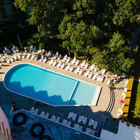 Riva - Hotel