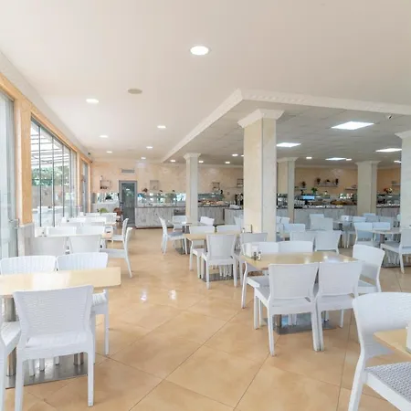 Riva Ξενοδοχείο 3*