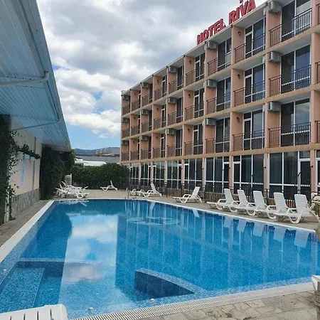 Riva Ξενοδοχείο 3*