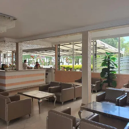 Riva Ξενοδοχείο Σάνι Μπιτς