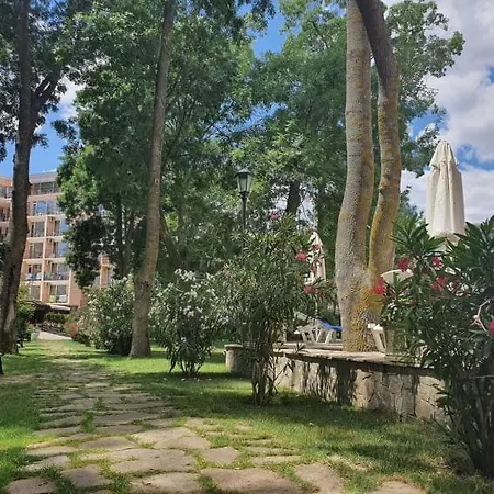 Hotell Riva Slăntjev Brjag