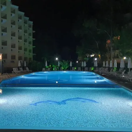 Ξενοδοχείο Riva 3*