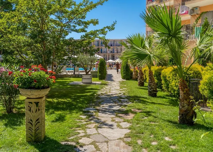 里瓦酒店 - 全包 酒店