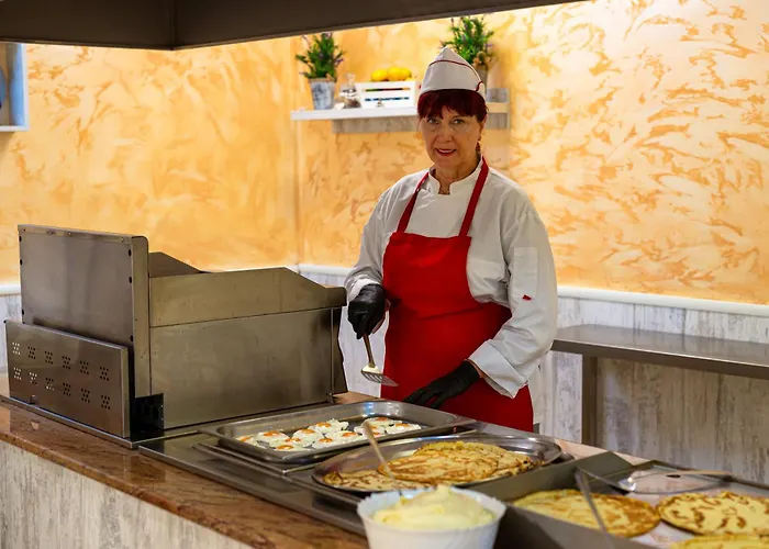 Riva Hotel Słoneczny Brzeg